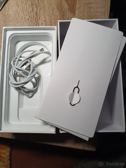 Prodám nový iPhone 13 mini 128gb. - 5
