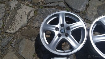 al kola 15 5x100 na ŠKODA fabia rapid octávia 1 - 5