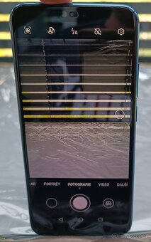 Mobilní telefon Honor 10 / 4GB RAM / 64 GB / Dual SIM / - 5