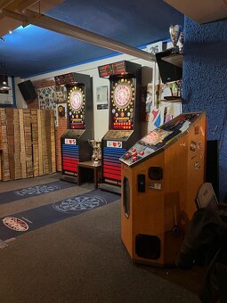 Šipkovy automat, jukebox, silový automat boxer.. - 5