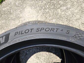 275/35ZR20 Michelin Pilot Sport 4S (102Y) 5mm 2ks - 5