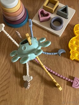 Set silikonových dětských hraček - 5