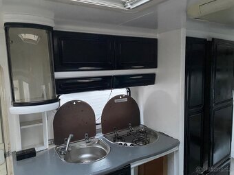 Prodám karavan Fendt - 5
