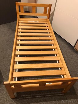 Dětská postel IKEA 165x77 i s matrací a zábranou - 5