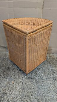 Prádelní koš z ratanu - 5