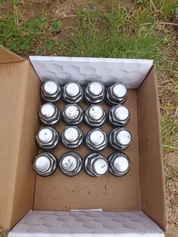 15" sada mitsubishi - 5