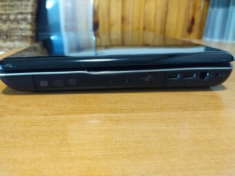 Prodám notebook HP Compaq - 5