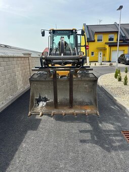 Volvo L30G - 5