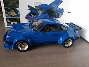 Porsche 934 RSR a 911 S Targa 1:18 Schuco - 5