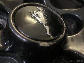 Mustang - Zimní pneu 235/55 na diskách R17 - 5