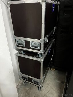 Meyer Sound UM100 P wide stage monitor - 5
