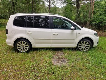 Volkswagen Touran, VW Touran 2.0 TDI Highline - 5