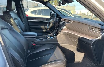 2024 Jeep Grand Cherokee Limited 4xe 2.0L AWD - 5