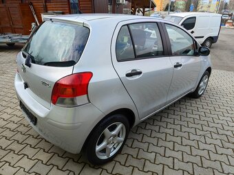 Toyota Yaris - 5