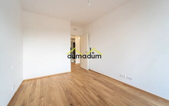 K pronájmu nový designový byt 2+kk v projektu Remízek Radlic - 5