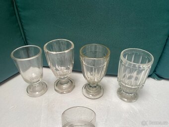 sklenic z hutního skla - 5