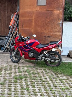 Honda cbr 125 - 5