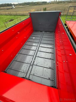 Rozmetadlo hnoje Metal-Fach 267 8t Hornet - 5