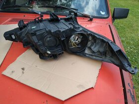 Peugeot 207 přední levé světlo - 5