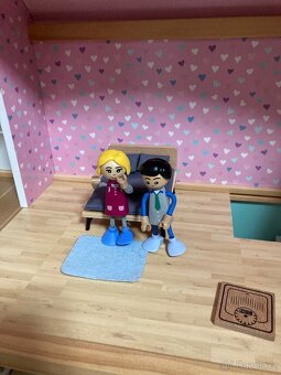 Domeček pro panenky velký - 5