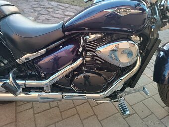 Suzuki Intruder M800 - 5