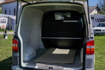 Volkswagen Transporter T5 - 5