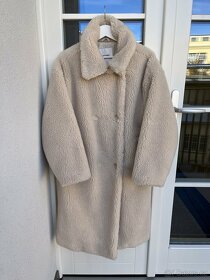 Béžový teddy kabát od Monki - 5