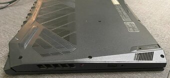 Acer Nitro 5, AN515-54-55ZS - 5