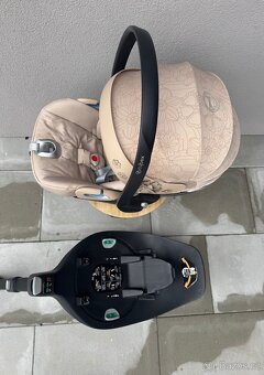 Autosedačka Cybex z i-size + báze Simply flowers beige - 5