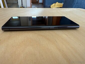 Samsung Galaxy S22 Ultra 5G + Samsung Galaxy Buds 2 PRO - 5
