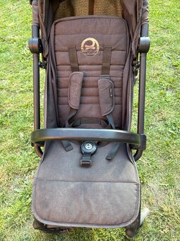 Cybex EEZY S+ - 5