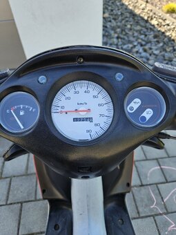Honda x8r - 5