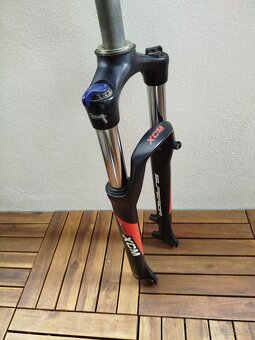 Odpružená MTB vidlice SR SUNTOUR 27,5" - 5