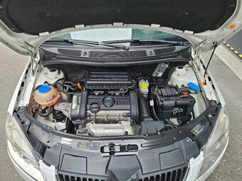 Škoda Fabia 1.4i 63kw r.v 7/2007 Klíma,Vyhř.sed 1MAJ-ČR - 5