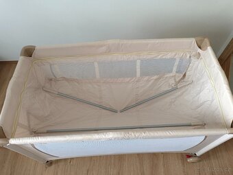 Cestovní postýlka - 5