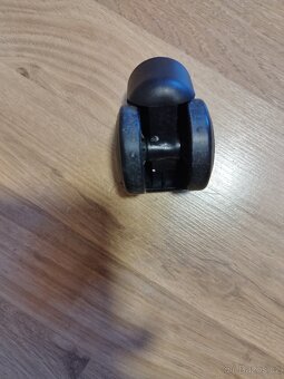 Kolečka pro židle nebo k nábytku - 5