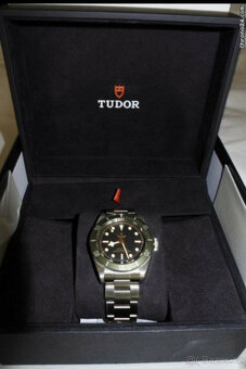 Tudor Black Bay Harrods Edition Ref. 79230G Kompletní sada N - 5