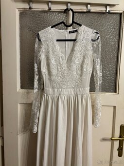 Svatební šaty – bílé krajkové s rozparkem, vel. XS - 5
