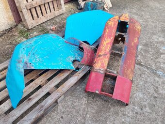 Blatníky a kapota 3011. - 5