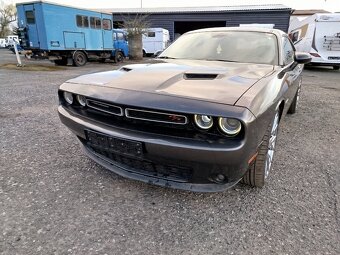 Dodge Challenger hemi - 5