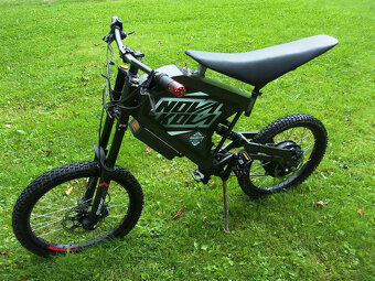Elektromotorka 7kW se šlapátky, můžete všude jako na kole - 5