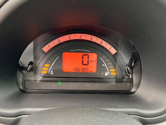 Prodáme Citroen C3 1.1 44 kw benzín,r. 2005,Tažné zařízení. - 5