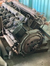 Tatra 111 MOTOR - 5