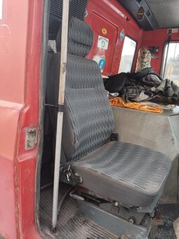 Sedačka Tatra 815 - 5