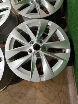 Alu 5x112 7Jx17 et46 Octavia - 5