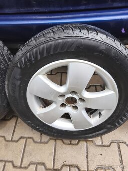 Prodám alu 5x100 R15 original seat leon - 5