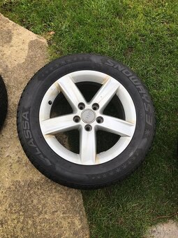 Prodám zimní kola – Lassa Snoways 4, 225/55 R17 – 5x112 (Aud - 5