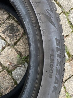 Bridgestone blizzak 205/50r17 - 5