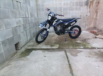 Leramotors Killer PRO modrá - 5