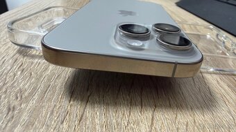 iPhone 16 Pro 128 přírodní Titan - 5